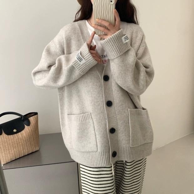 Retro Knitted Cardigan Women's Version Loose Slim Cuffed Sleeve Applique Pocket Soft Sweater Jacket