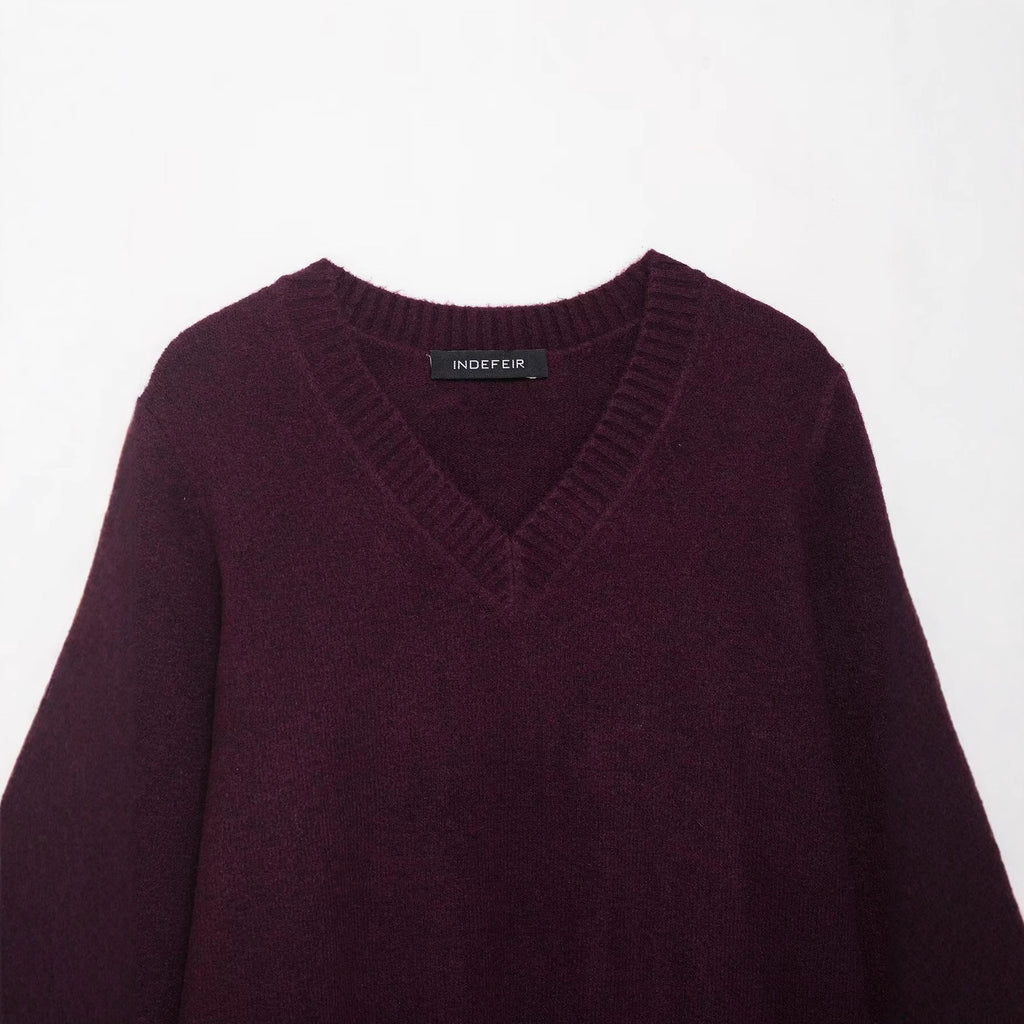 Temperament V-neck long sleeved pullover loose knit sweater for women